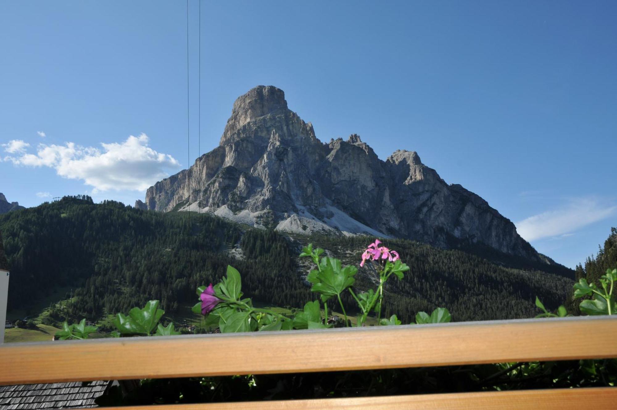 Chalet Madrisa Corvara In Badia Ngoại thất bức ảnh
