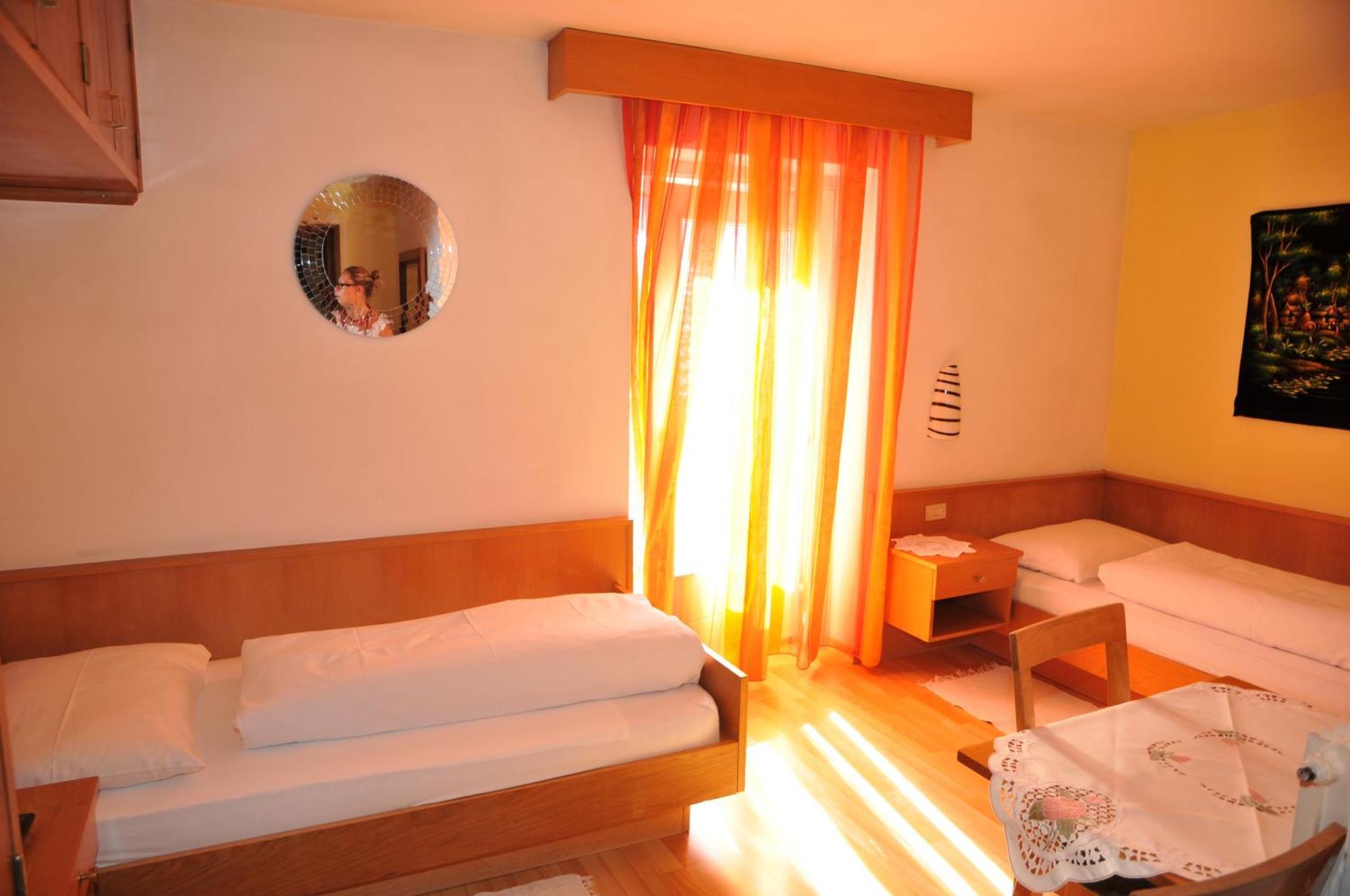 Chalet Madrisa Corvara In Badia Ngoại thất bức ảnh