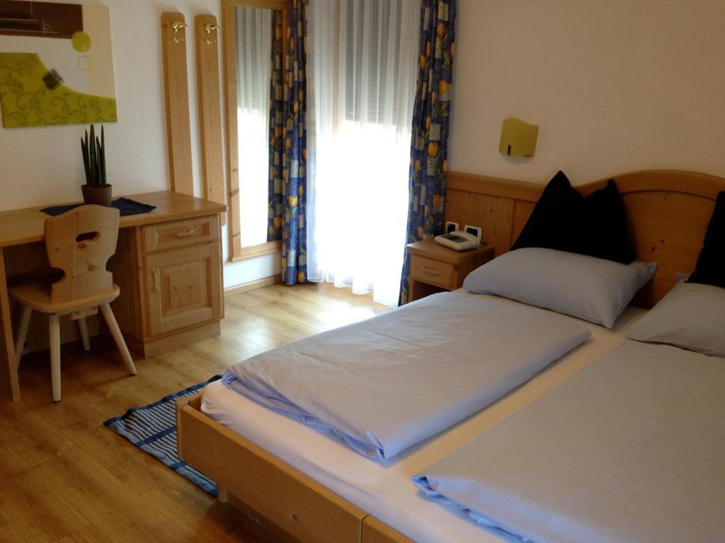 Chalet Madrisa Corvara In Badia Ngoại thất bức ảnh