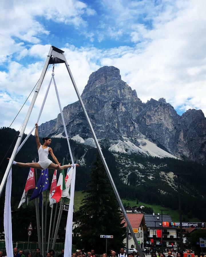 Chalet Madrisa Corvara In Badia Ngoại thất bức ảnh